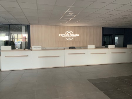 Photo-banque-accueil-concession-Citroën--1